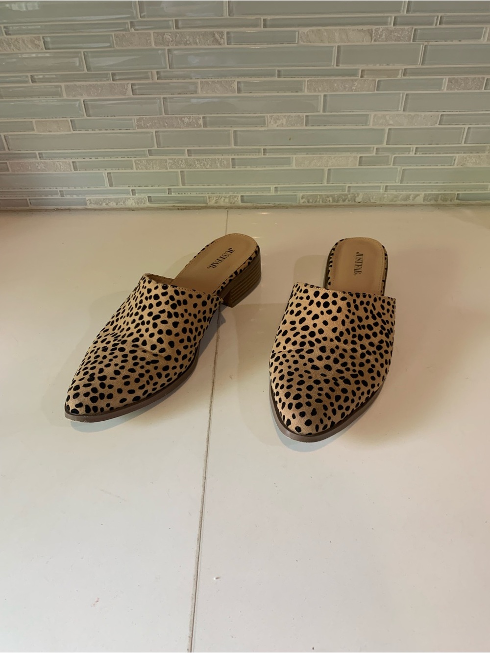 Just Fab Women’s Leopard Print Slip-On Mules